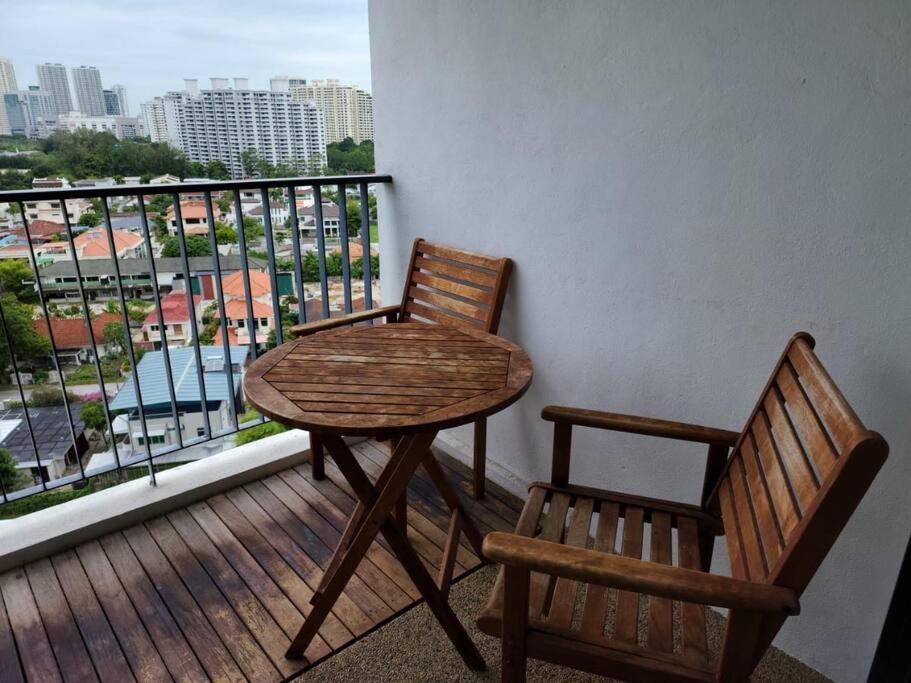 Deluxe Seaview Suite Twin Bed By The Only Bnb Tanjung Tokong 외부 사진